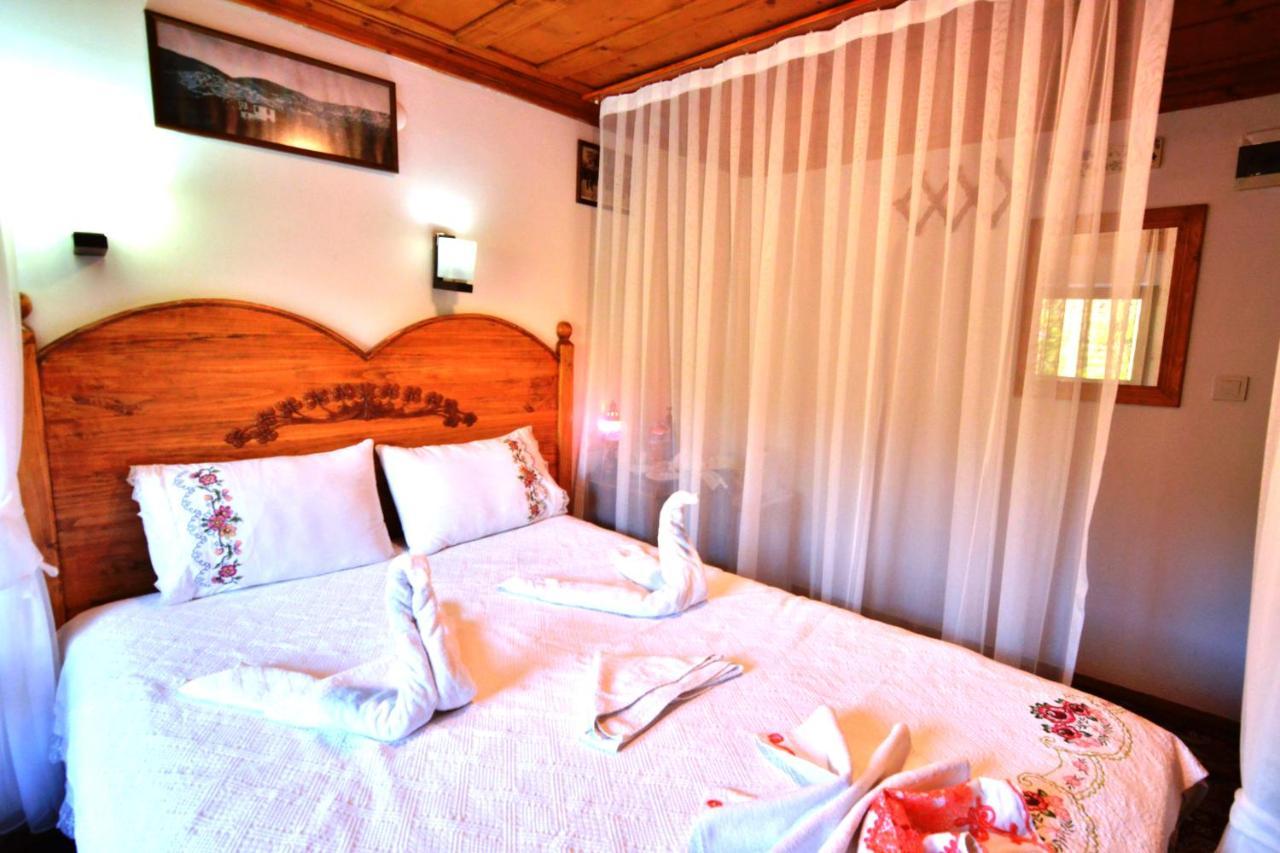 Sirincem Pension Selçuk Exterior foto